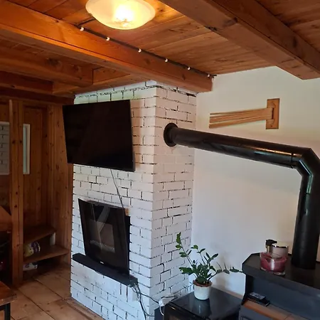 Wellness Glamping Za Homoli Holiday home Cernolice