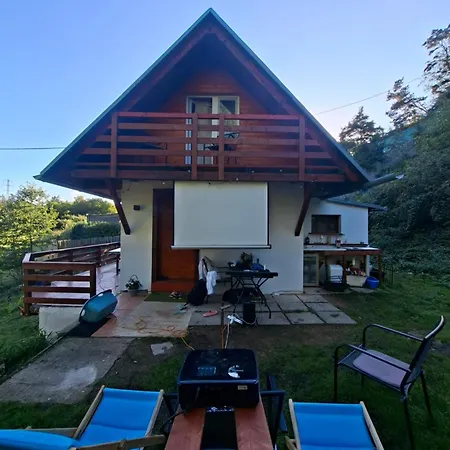 Wellness Glamping Za Homoli Holiday home Cernolice
